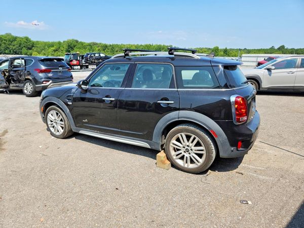 2018 MINI COOPER