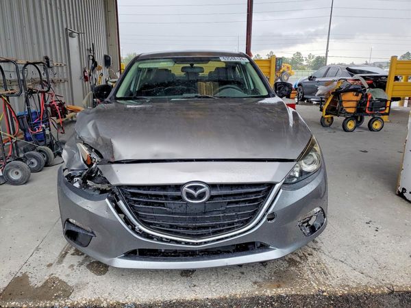2015 MAZDA 3