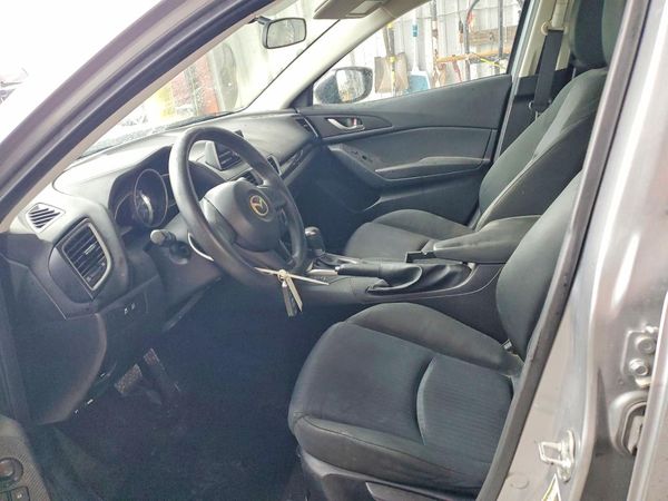 2015 MAZDA 3