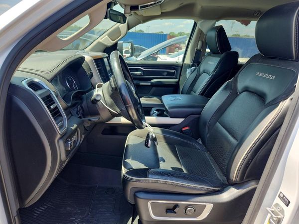 2022 RAM 1500 LARAMIE CREW CAB 4X4