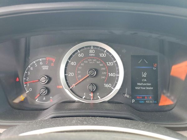 2022 TOYOTA COROLLA CROSS LE