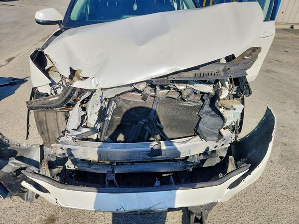2020 TOYOTA HIGHLANDER LE