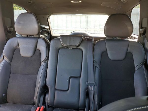 2018 VOLVO XC90