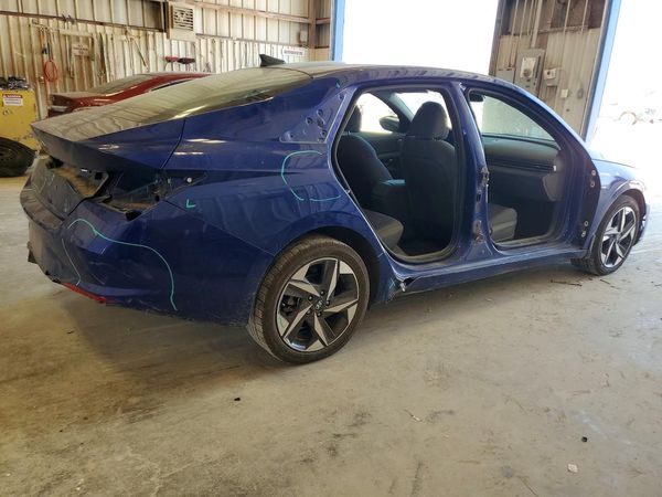 2023 HYUNDAI ELANTRA