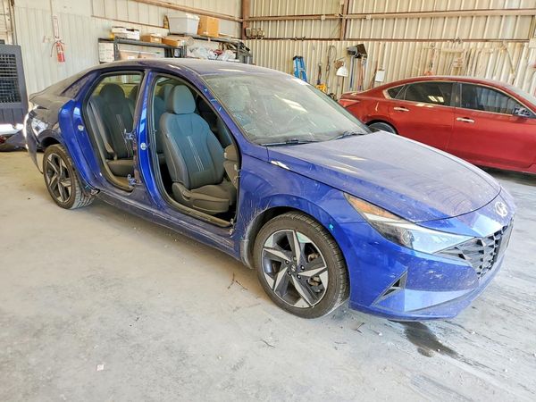2023 HYUNDAI ELANTRA