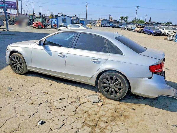 2012 AUDI A4 quattro Premium