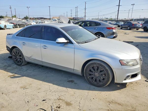 2012 AUDI A4 quattro Premium