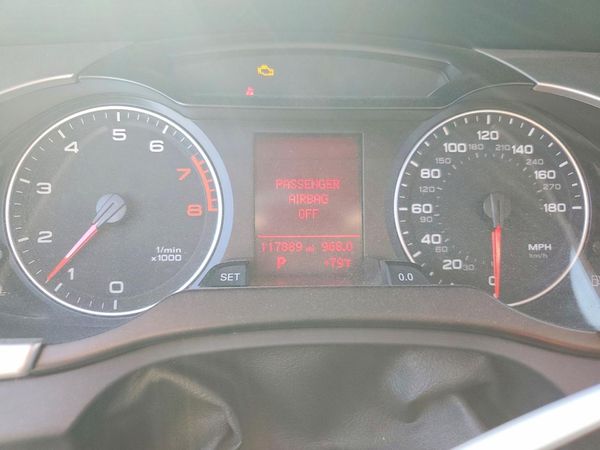 2012 AUDI A4 quattro Premium