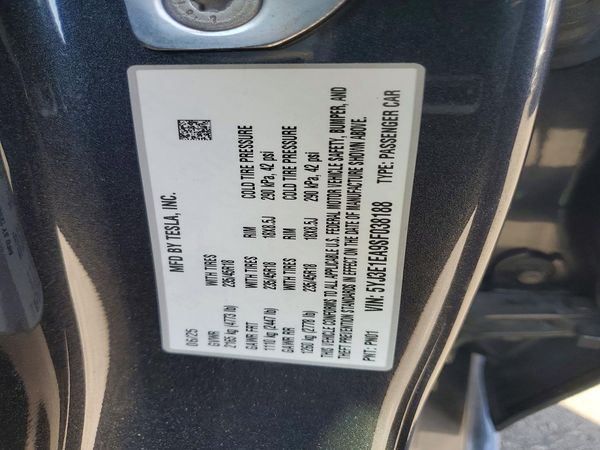 2025 TESLA MODEL 3