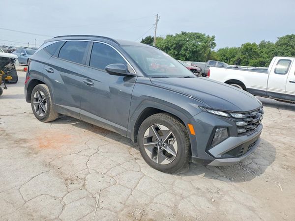 2026 HYUNDAI TUCSON SEL, SEL Plus