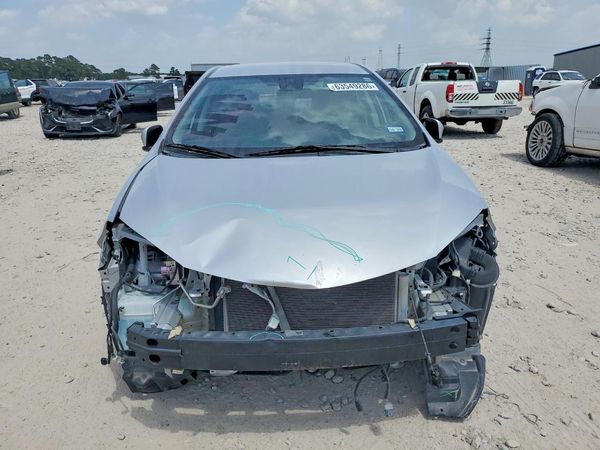 2017 TOYOTA COROLLA