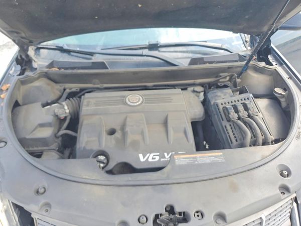 2012 CADILLAC SRX Luxury