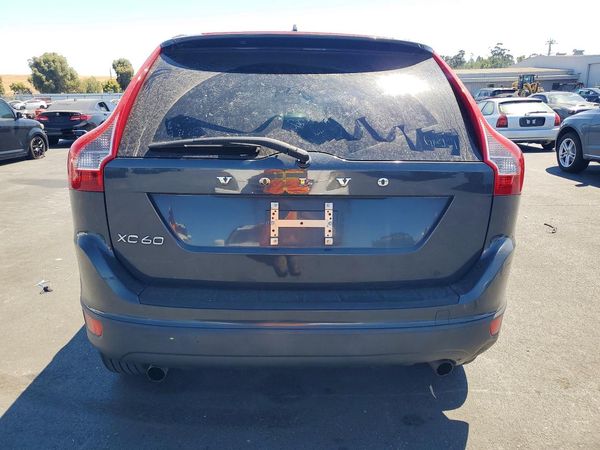 2013 VOLVO XC60