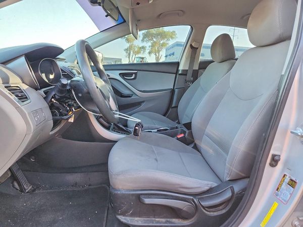2014 HYUNDAI ELANTRA GLS(Middle) — DENT
