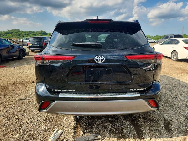 2023 TOYOTA HIGHLANDER