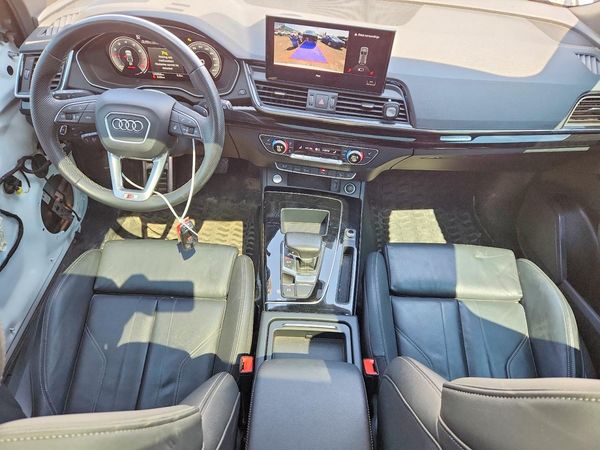 2022 AUDI Q5