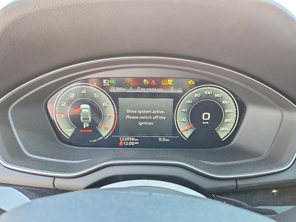 2022 AUDI Q5