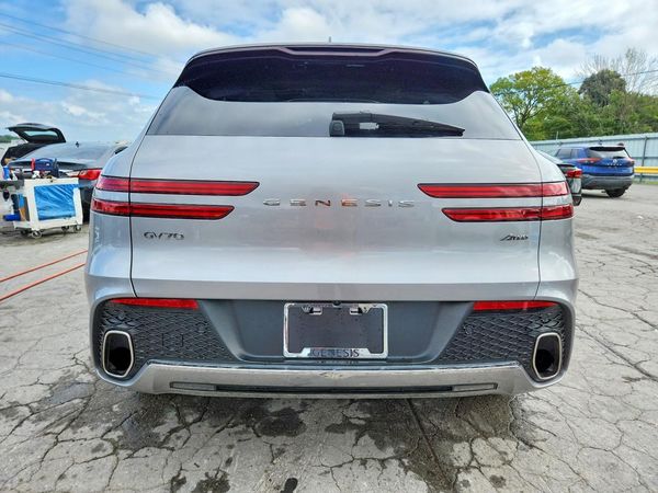 2024 GENESIS GV70