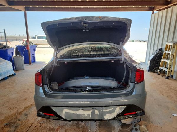 2022 HYUNDAI SONATA Limited — DIRR
