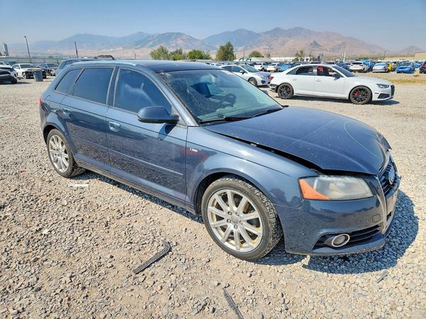 2012 AUDI A3 Premium Plus