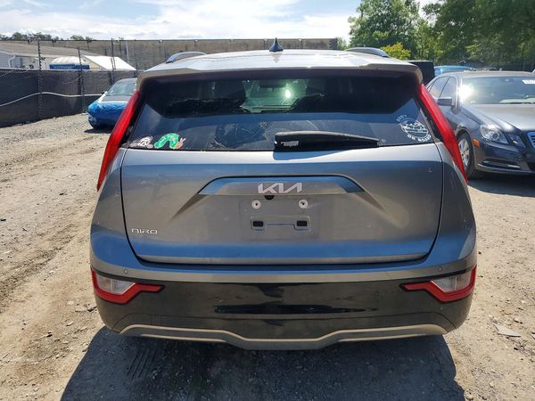 2023 KIA NIRO