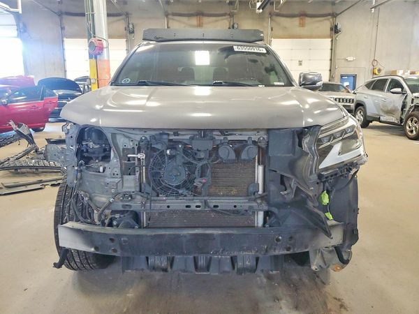2021 LEXUS GX 460 Premium