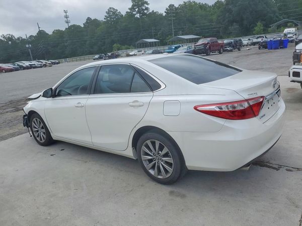 2015 TOYOTA CAMRY