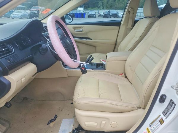 2015 TOYOTA CAMRY
