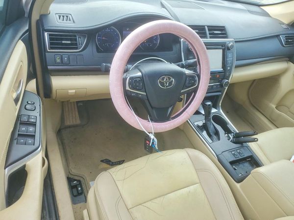 2015 TOYOTA CAMRY