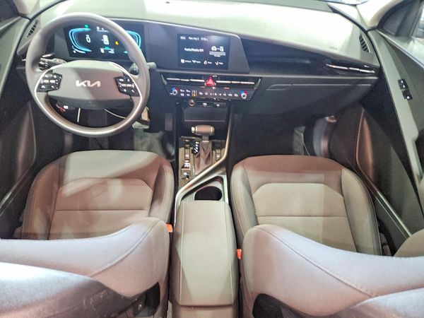 2026 KIA NIRO LX