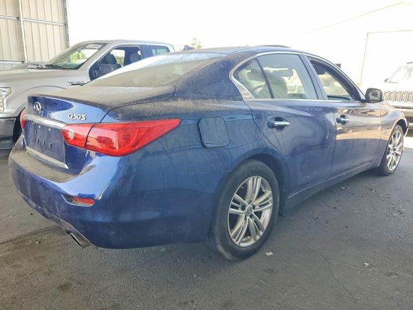 2017 INFINITI Q50