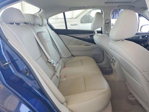 2017 INFINITI Q50