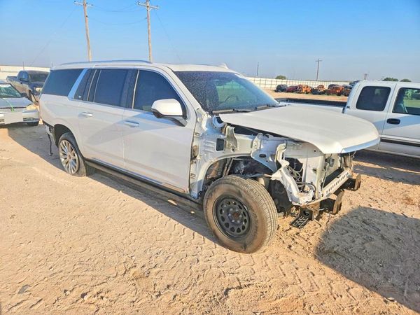2022 CADILLAC ESCALADE