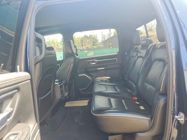 2019 RAM 1500 LARAMIE CREW CAB 4X4