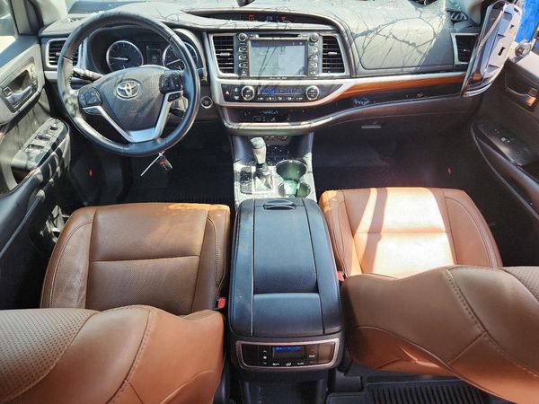 2019 TOYOTA HIGHLANDER Ltd/Ltd Platinum