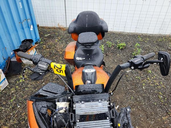 2015 HARLEY-DAVIDSON FL