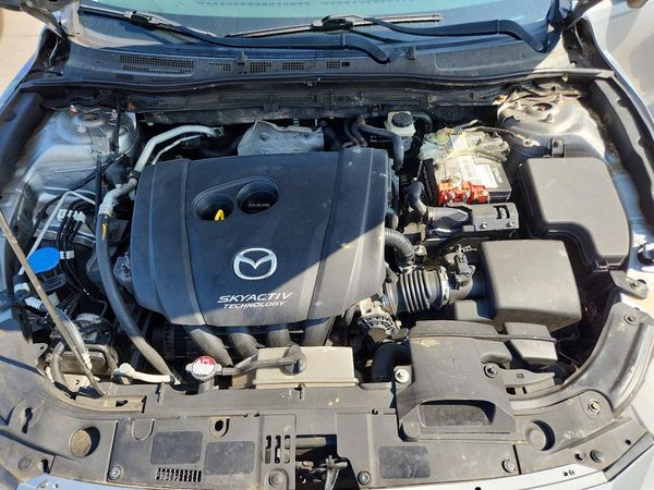 2016 MAZDA 3 Sport/GX