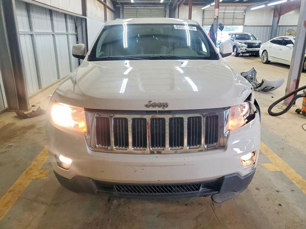 2012 JEEP CHEROKEE Laredo