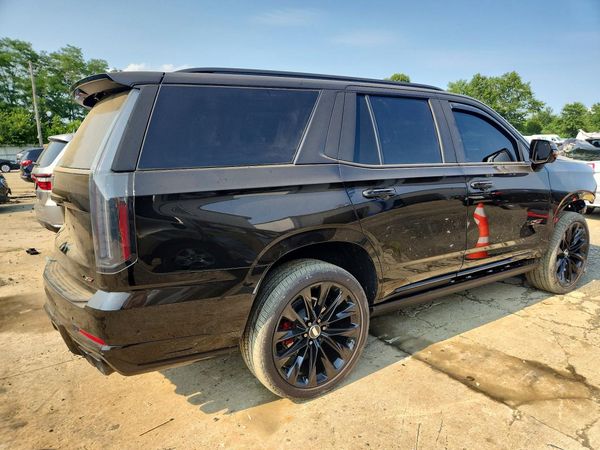 2026 CADILLAC ESCALADE V