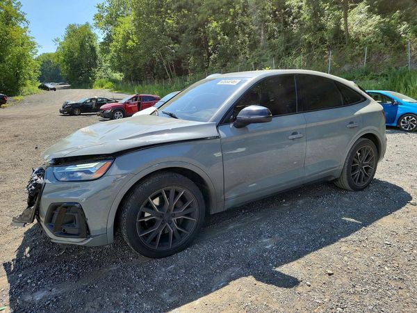 2022 AUDI SQ5