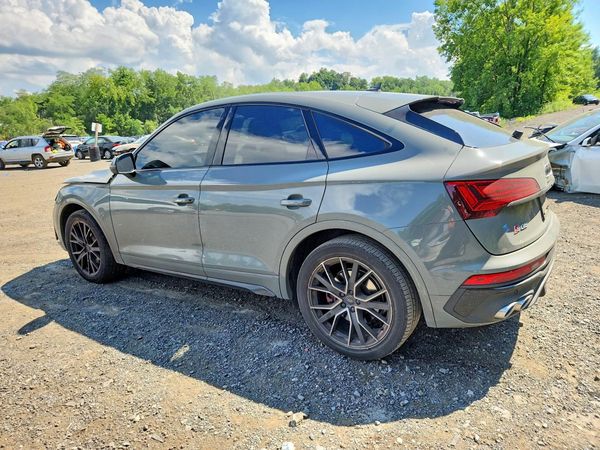 2022 AUDI SQ5