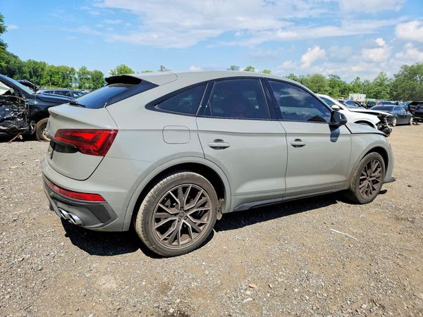 2022 AUDI SQ5