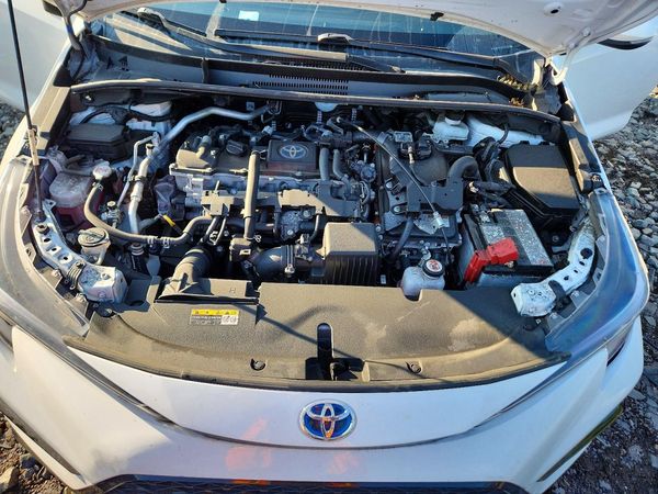 2024 TOYOTA COROLLA — Engine bay