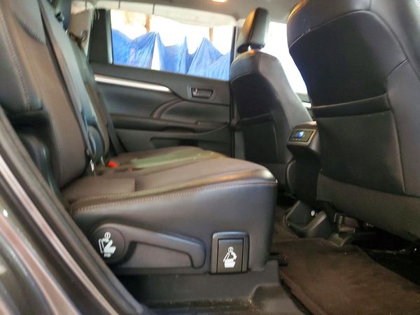 2016 TOYOTA HIGHLANDER Base/Hybrid