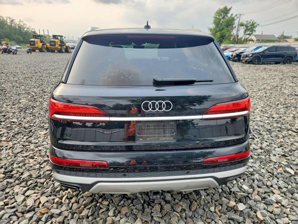 2025 AUDI Q7