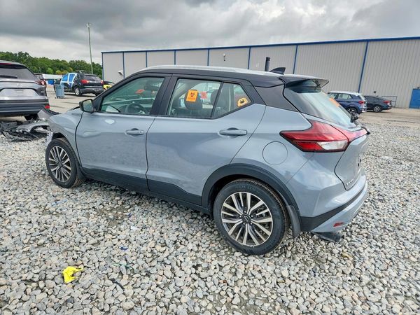 2022 NISSAN KICKS