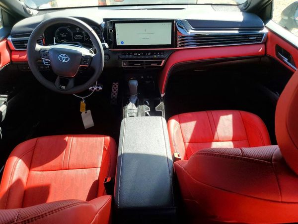2026 TOYOTA CAMRY