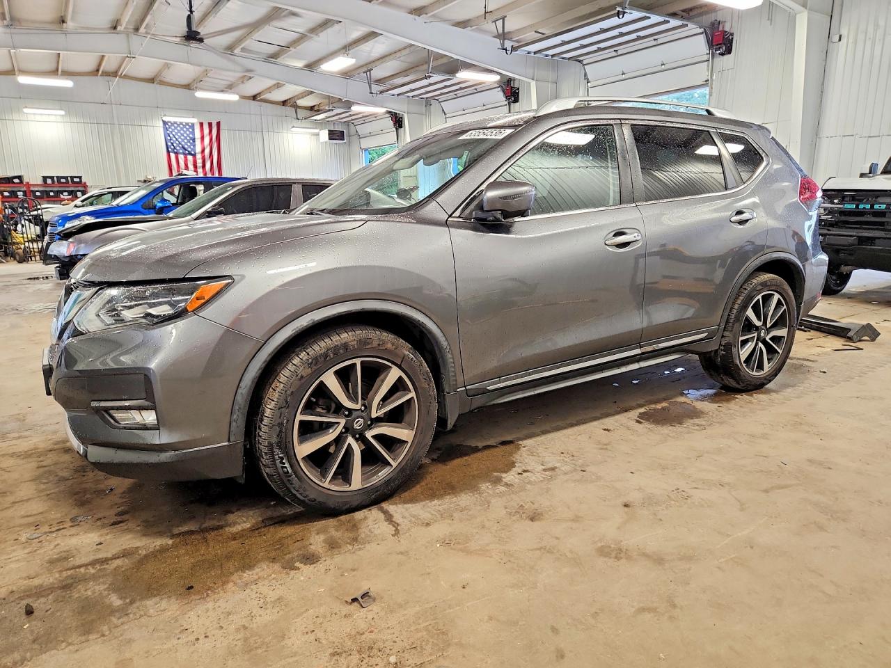2018 NISSAN ROGUE