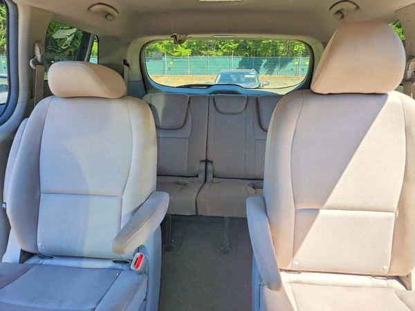 2015 KIA SEDONA GL - Middle-low
