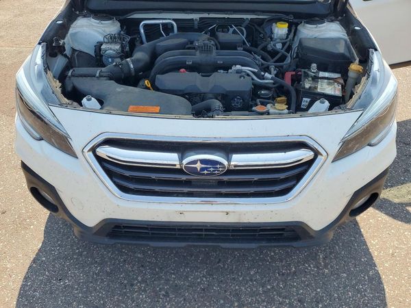 2019 SUBARU OUTBACK Premium+ES